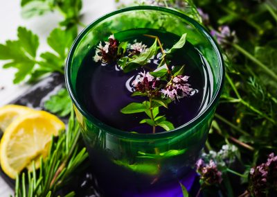 Herbs-Water-Lemon-ice-melting-close-up